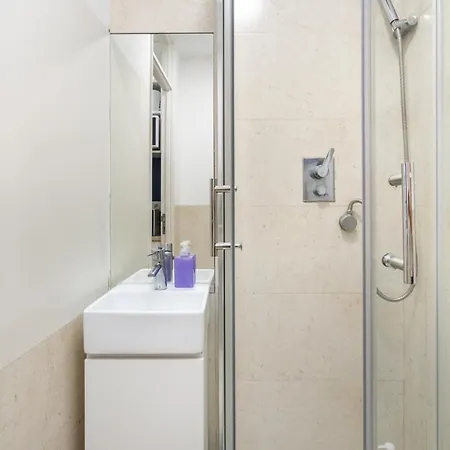 Whome Minimalist 1-bed Great To Explore Lisbon