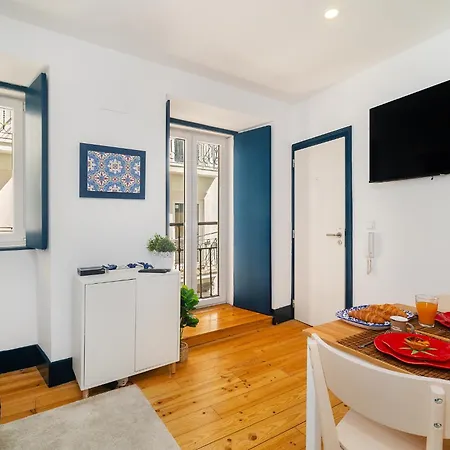 Whome Minimalist 1-bed Great To Explore Lisbon
