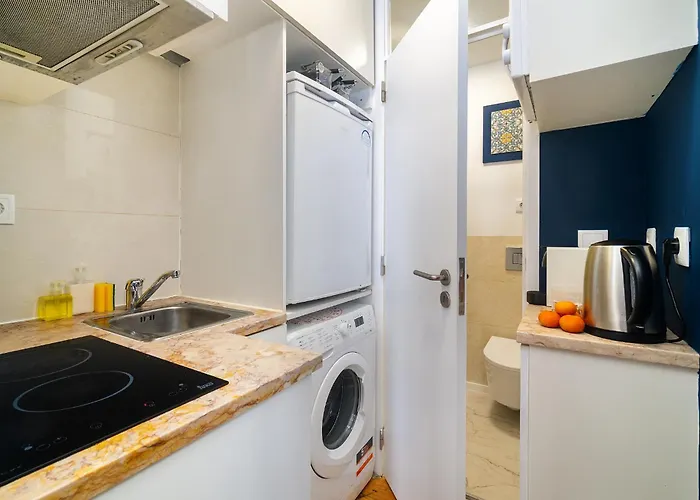 Whome Minimalist 1-bed Great To Explore Apartman *